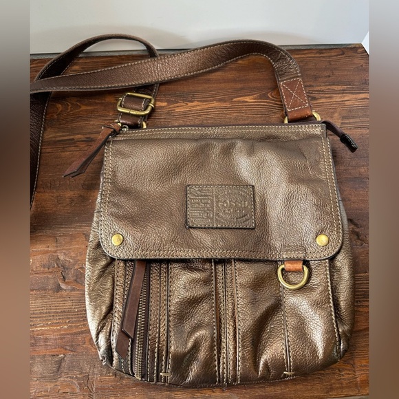 Fossil‎ Bronze Leather Morgan Traveler Flap Crossbody Messenger Bag Purse. - Picture 1 of 9